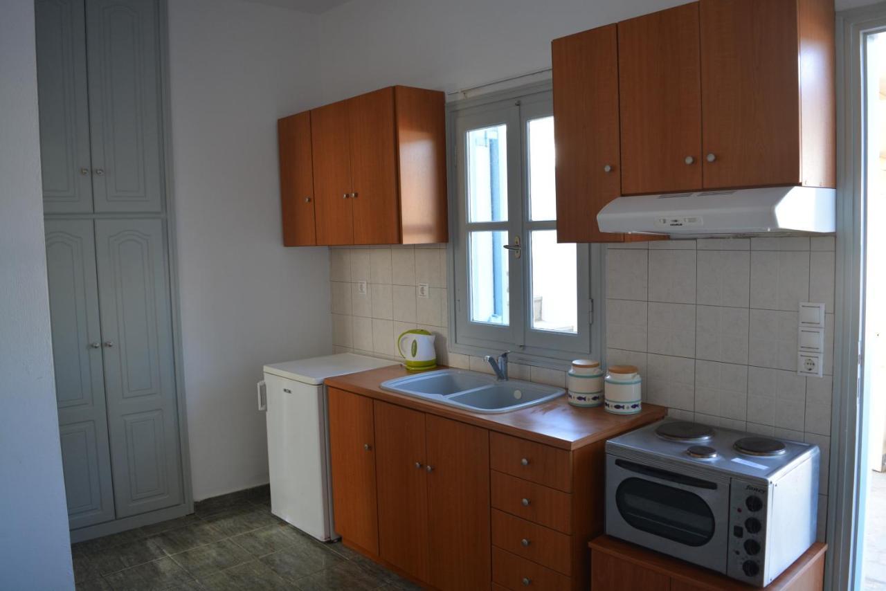 Klados Studios & Apartments Cherronisos  Bagian luar foto