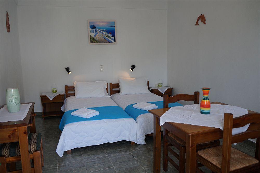 Klados Studios & Apartments Cherronisos  Bagian luar foto