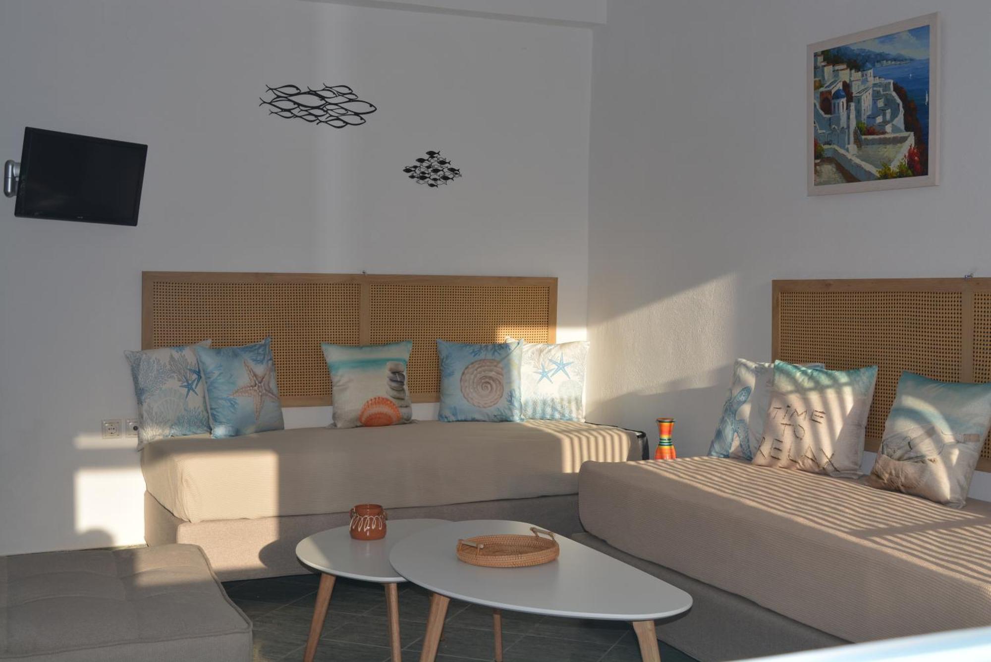 Klados Studios & Apartments Cherronisos  Bagian luar foto