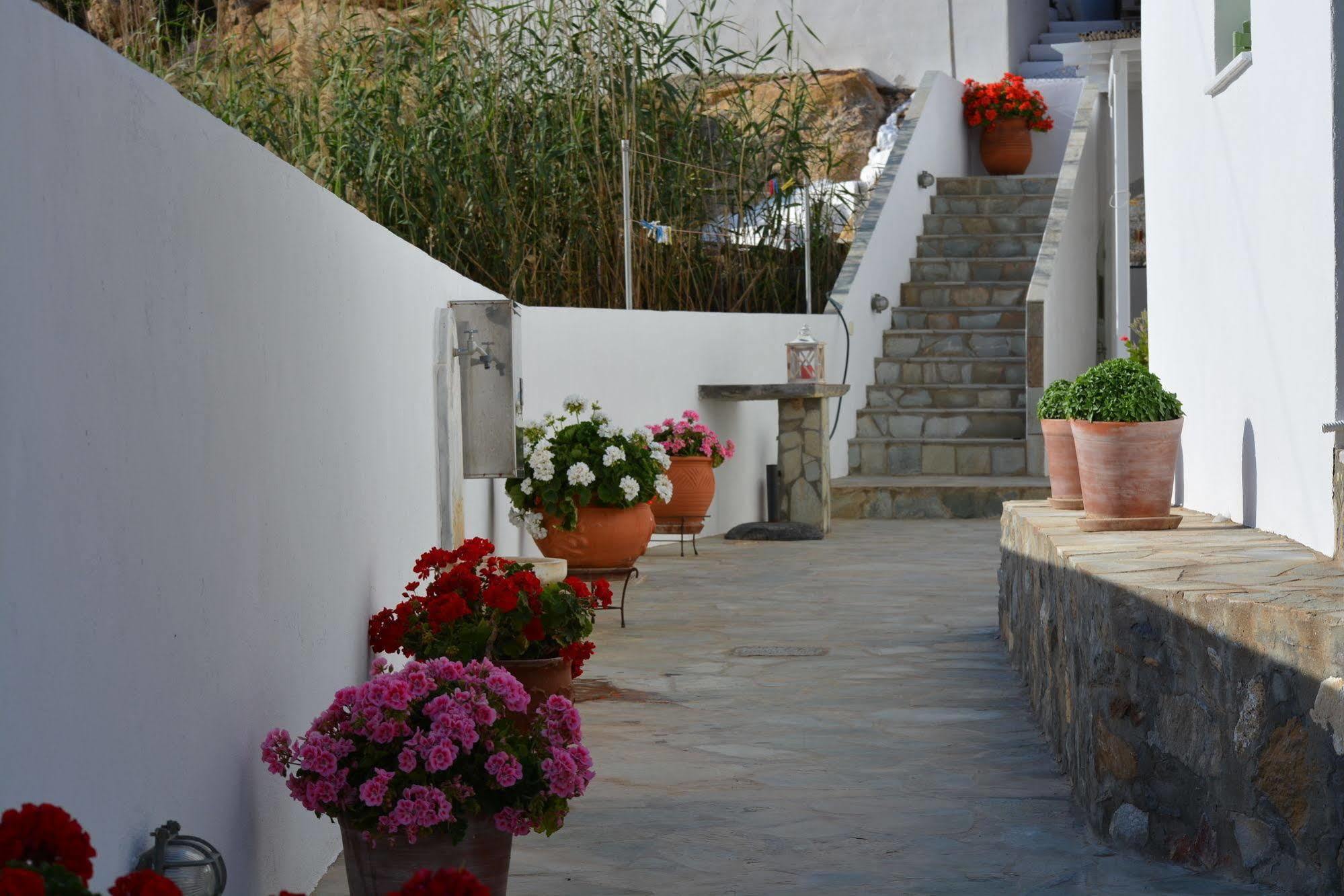 Klados Studios & Apartments Cherronisos  Bagian luar foto